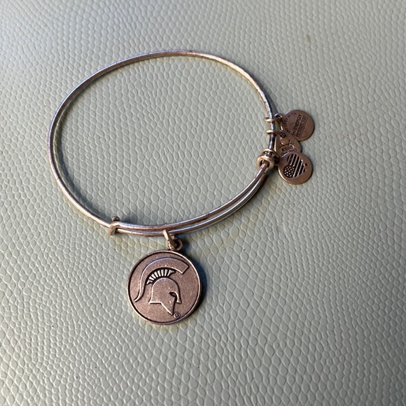 Michigan State Alex and Ani bracelet - Picture 1 of 4